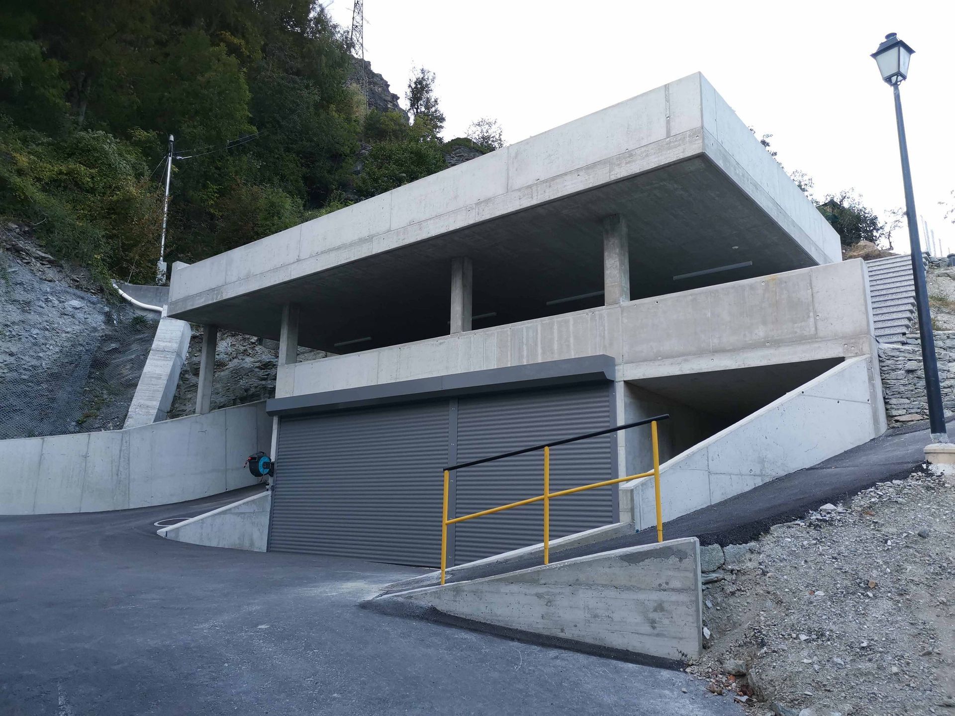 Hochbau 4 - Gsponer AG Bauunternehmung