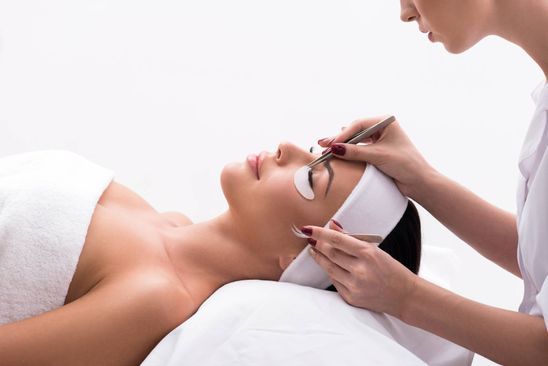 Sr Relax & Beauty Center Oy
