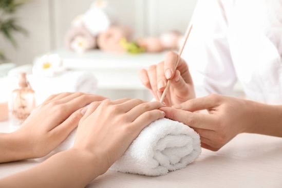 Sr Relax & Beauty Center Oy

