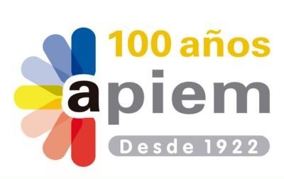 Un logo que dice 100 años de apiem desde 1922