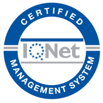 Logo i-Net du système de gestion certifié, sceau circulaire bleu et blanc