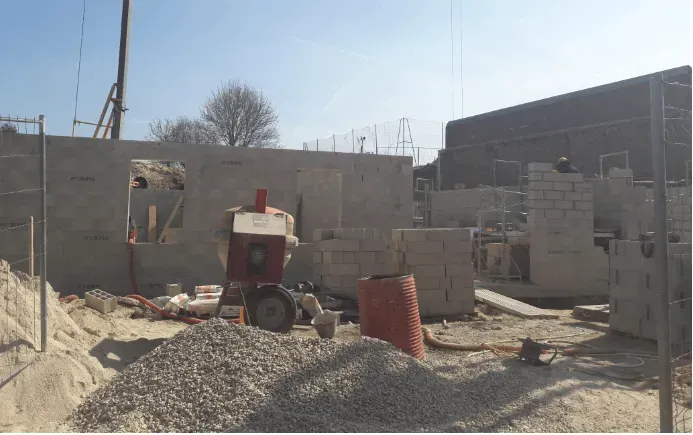 fondations de bâtiment