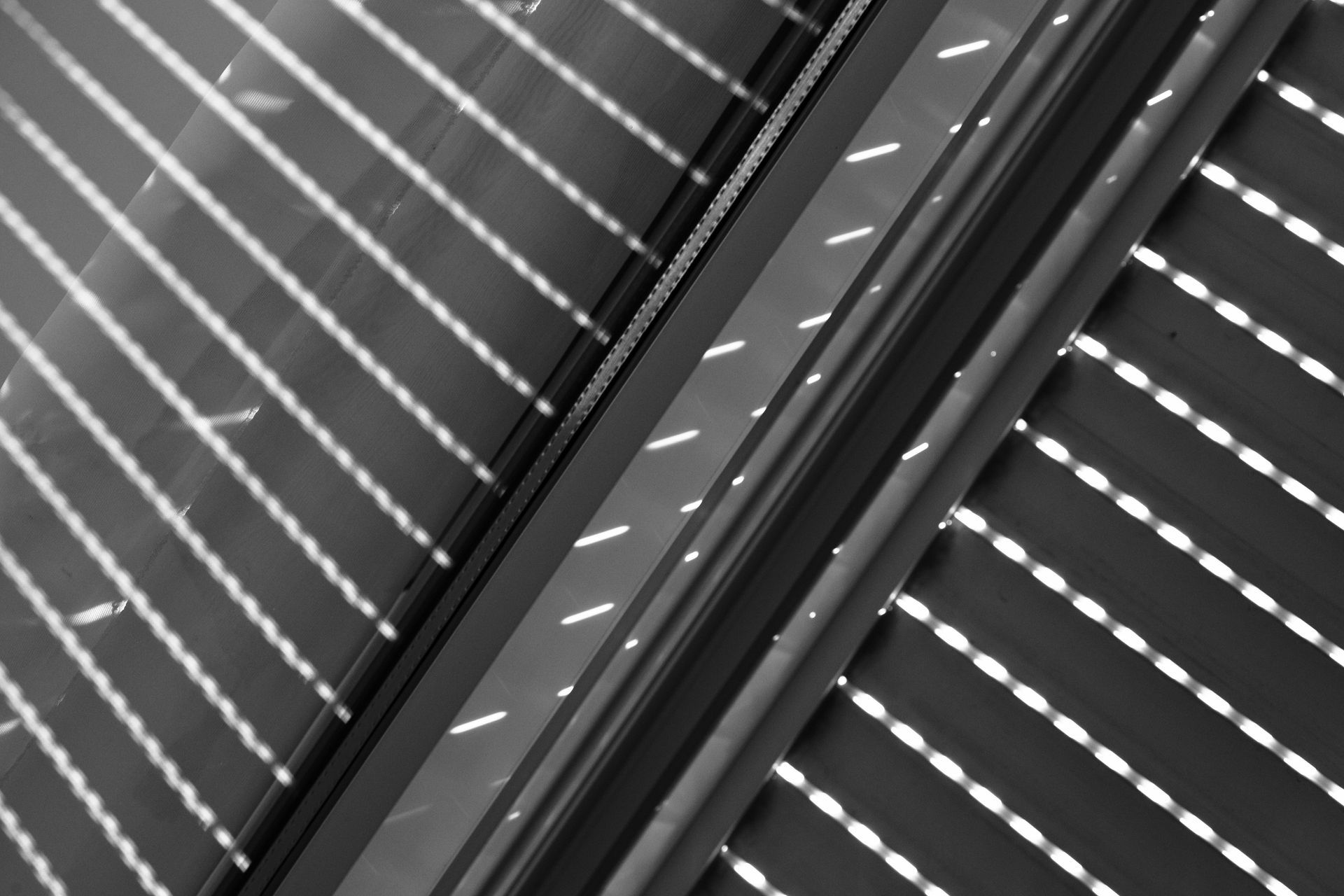 Zoom sur la fermeture d'un volet roulant en PVC