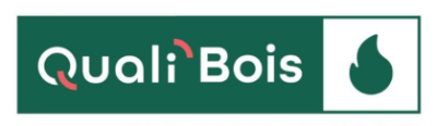 Logo QualiBois sur une bannière verte et blanche avec une icône de feuille