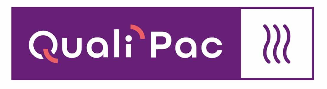 Logo Quali Pac sur une bannière violette avec un panneau blanc et une icône de vapeur ondulée