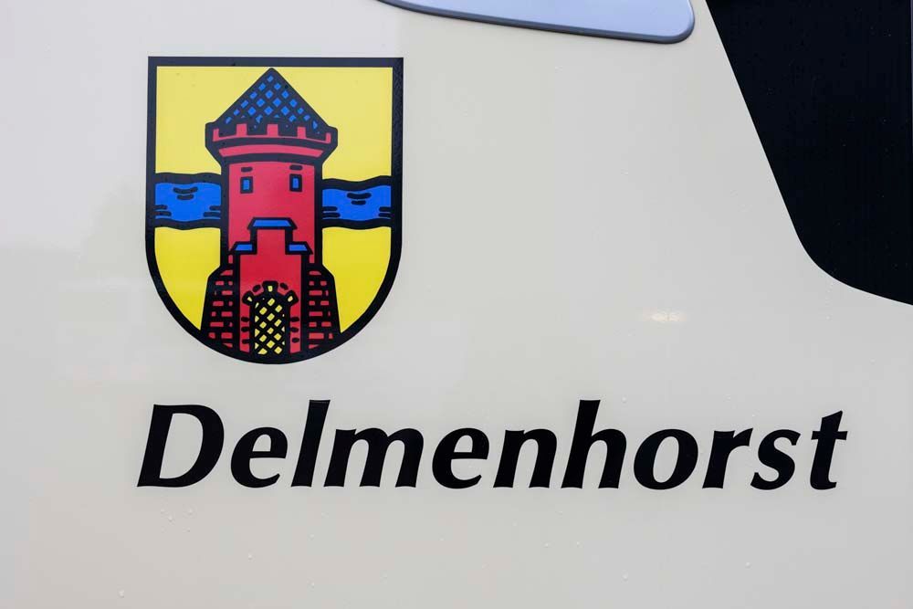 Der Schriftzug Delmenhorst auf weißem Untergrund