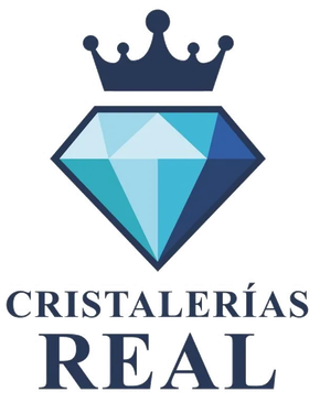 Logo de Cristaler&iacute;as Real con diamante azul y corona negra sobre fondo blanco
