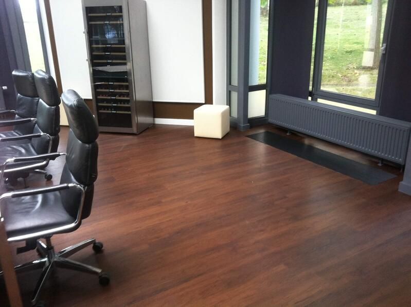 Besprechungsraum Bodenverlegung
