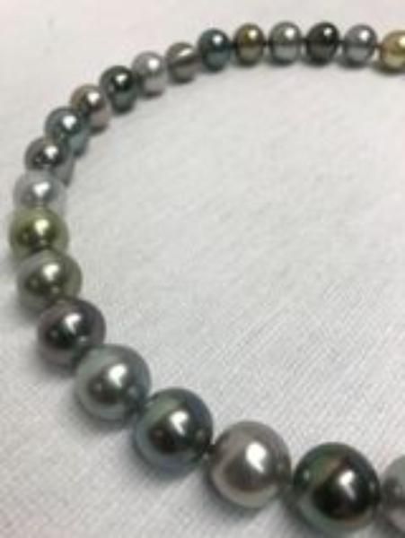 Créations à base de perles.