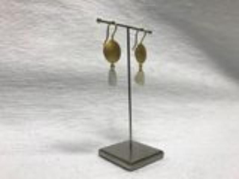 Créations à base de perles.