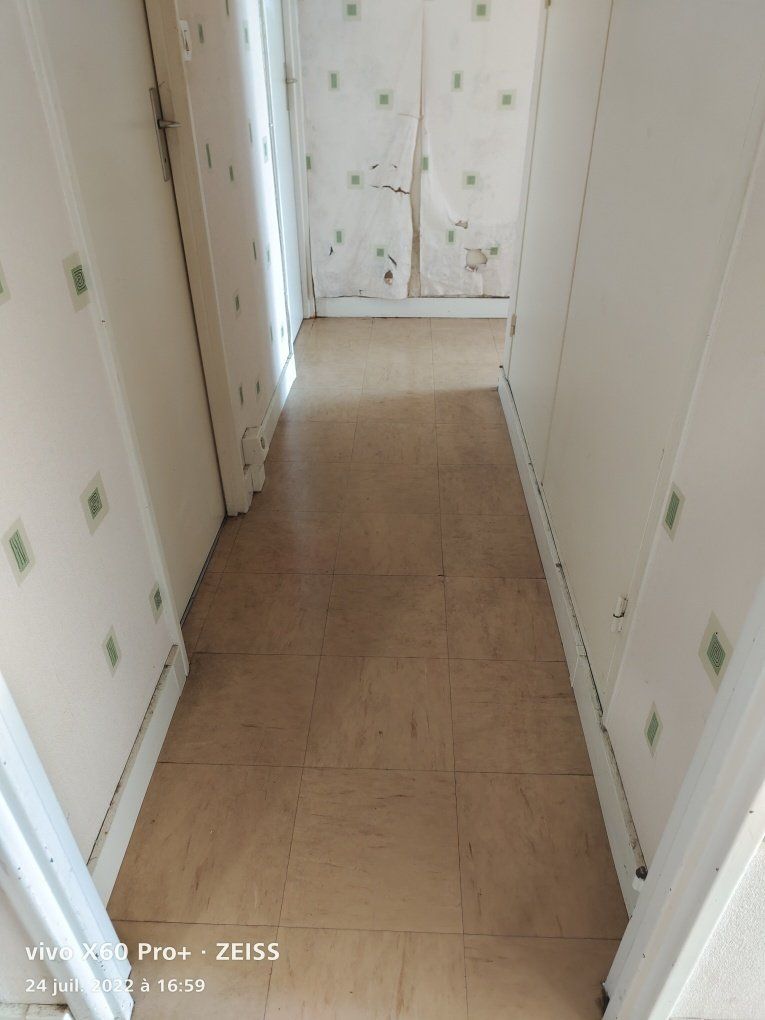 Débarras couloir maison après