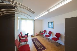 Warteraum - Dr. med. Hans Bründler - Zürich