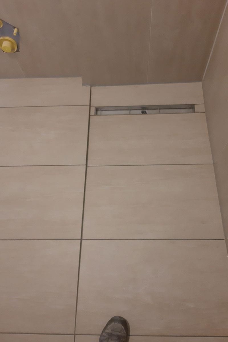 Teilumbaurollstuhlgerechte Dusche - Nachher