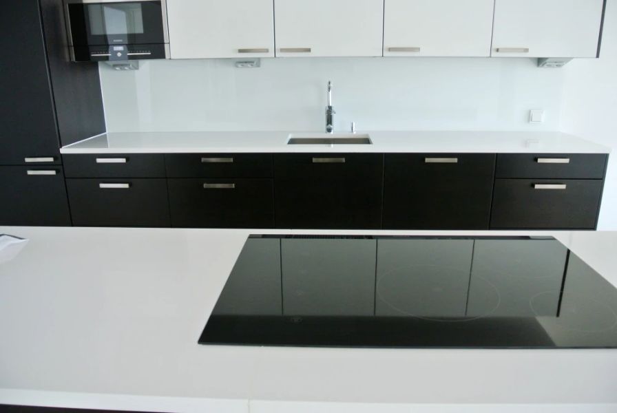 Lasistamo Helsinki Oy