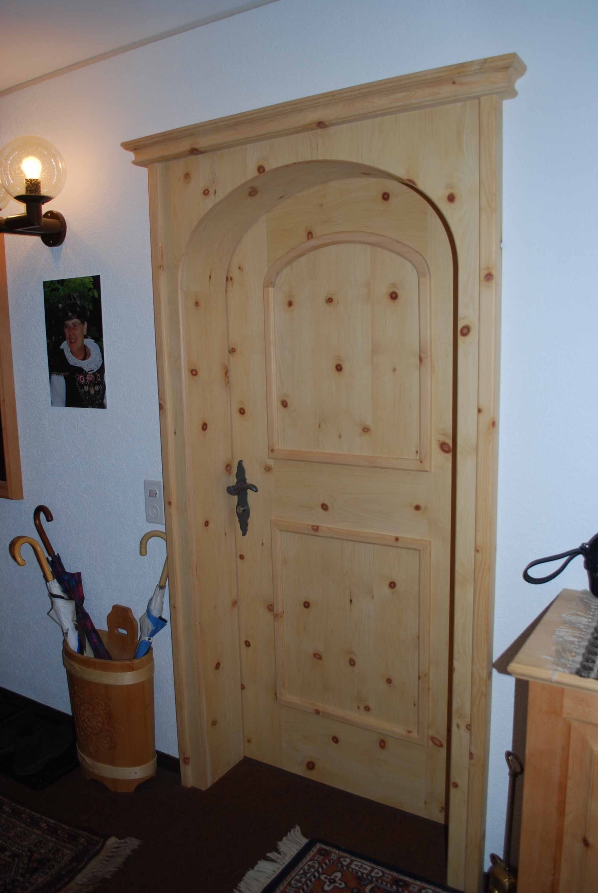 Holztür - Roner SA - Scuol