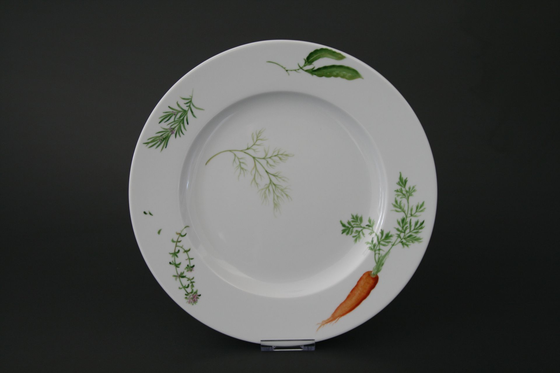 Porzellanmalerei Teller mit Kräutern und Gemüse