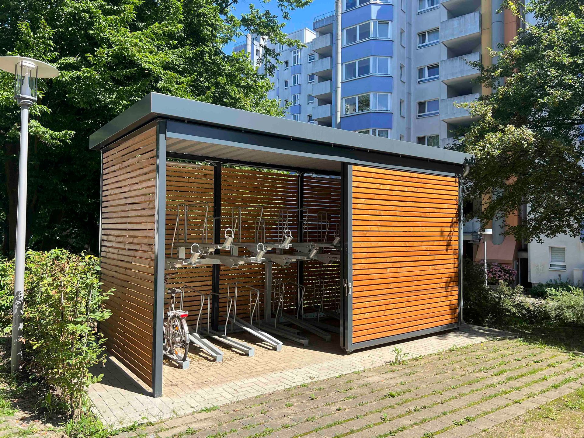 Fahrrad&uuml;berdachung im Umkreis von Berlin vom Metallbau-Profi