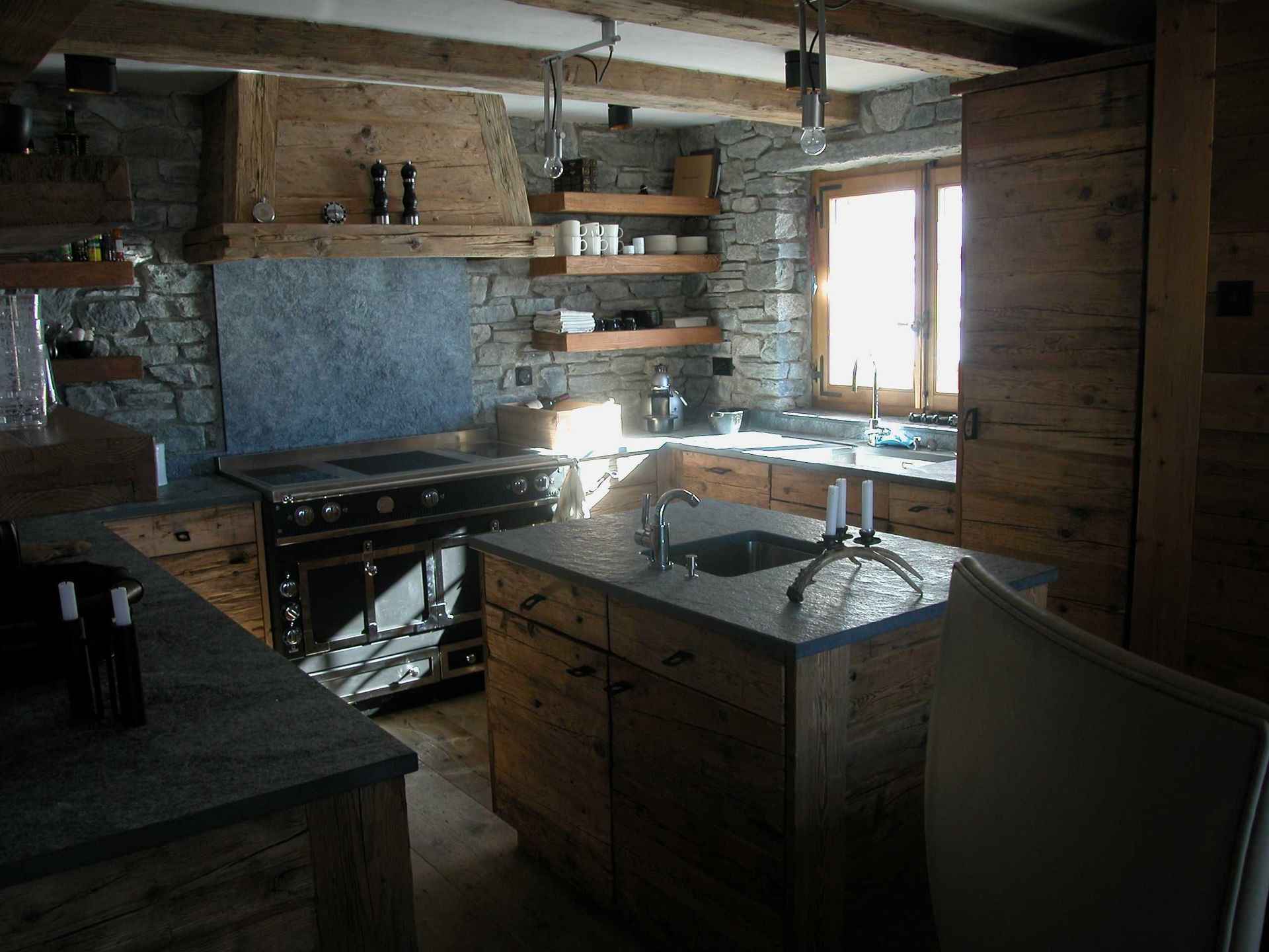 Menuiserie agencement cuisine- Corthay Bois à Verbier