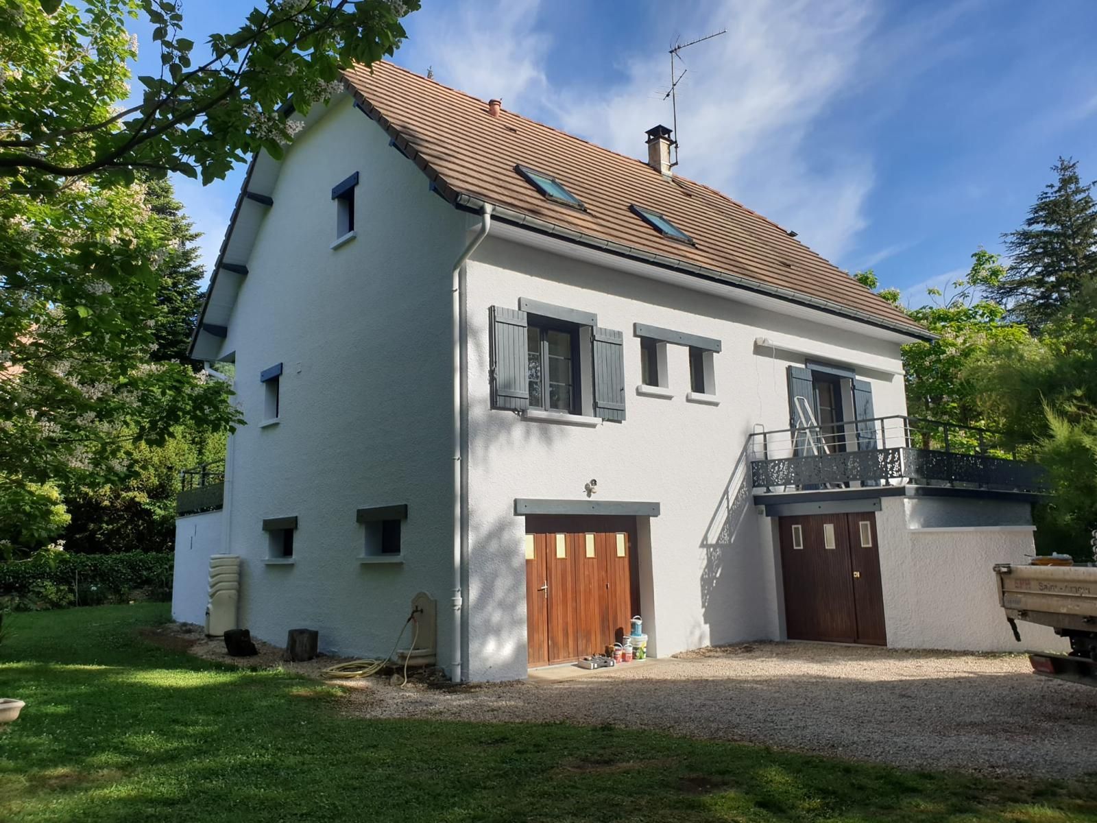 Façade d'une maison après ravalement