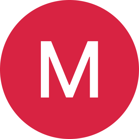 Un « M » blanc dans un cercle rouge.