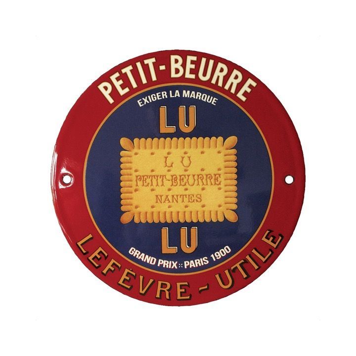 Panneau publicitaire rouge et bleu Petit-Beurre LU pour biscuits