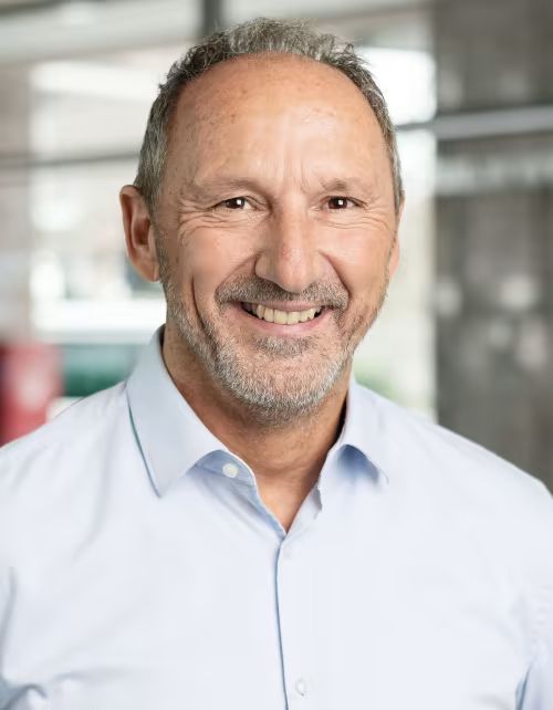 Roland Kiener von der Autoweibel AG
