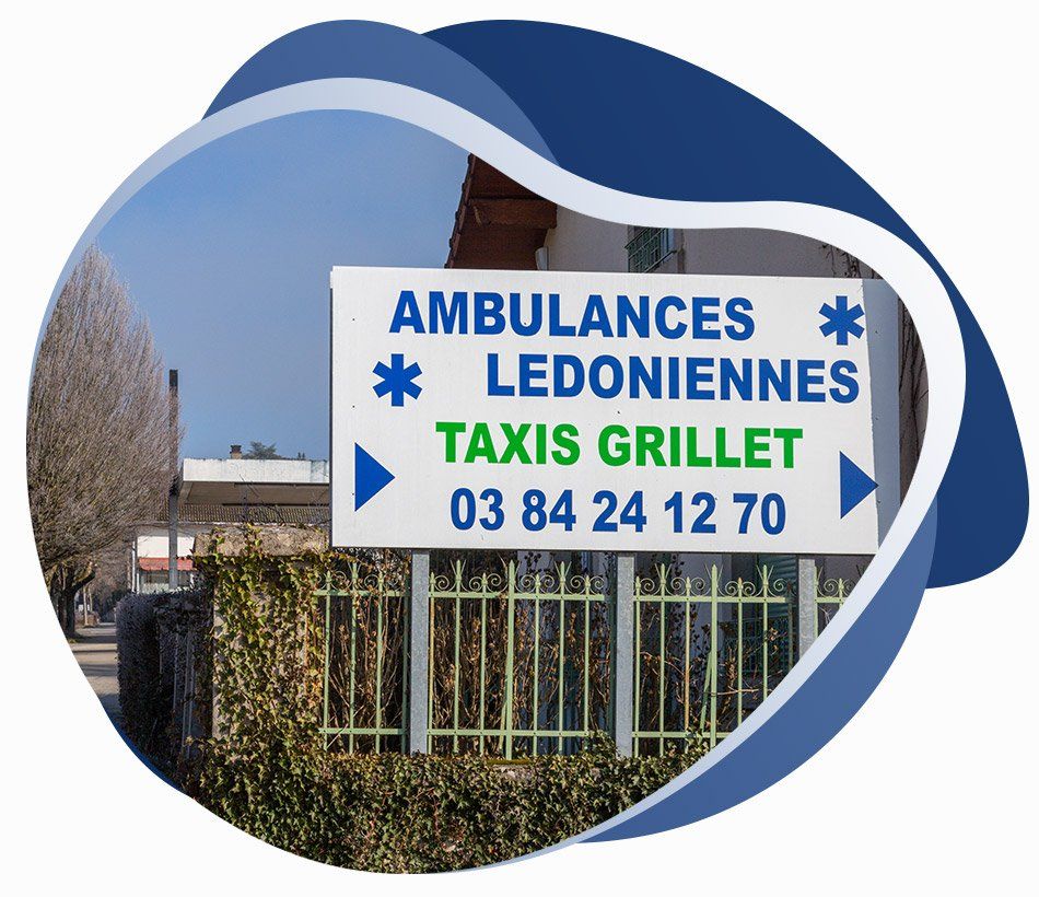 Photo de la pancarte Ambulance Lédoniennes - Taxis Grillet - 03 84 24 12 70