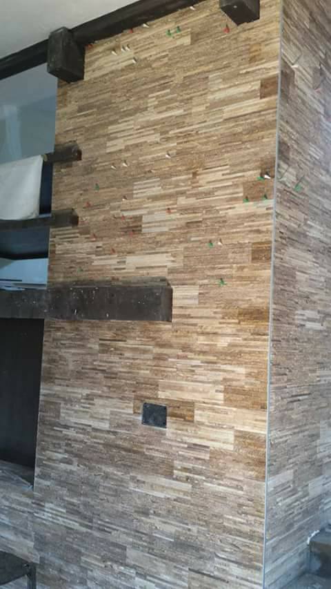 Parete camino - Paviline Piastrelle