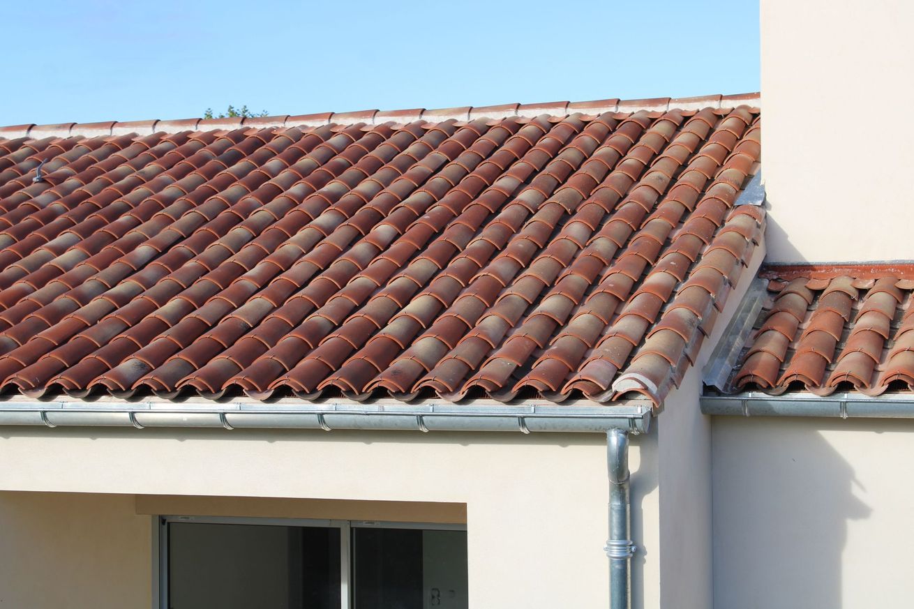 Gouttières et couverture