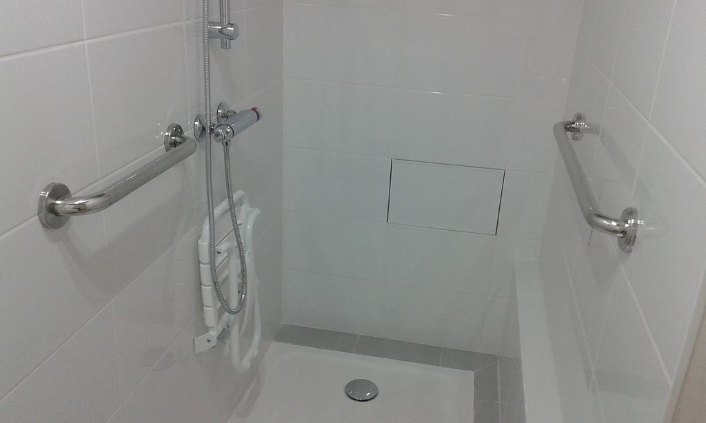 salle d'eau pour sénior 01