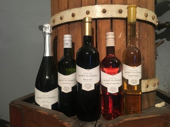 Bouteilles de vin Cave de Mont-le-Grand