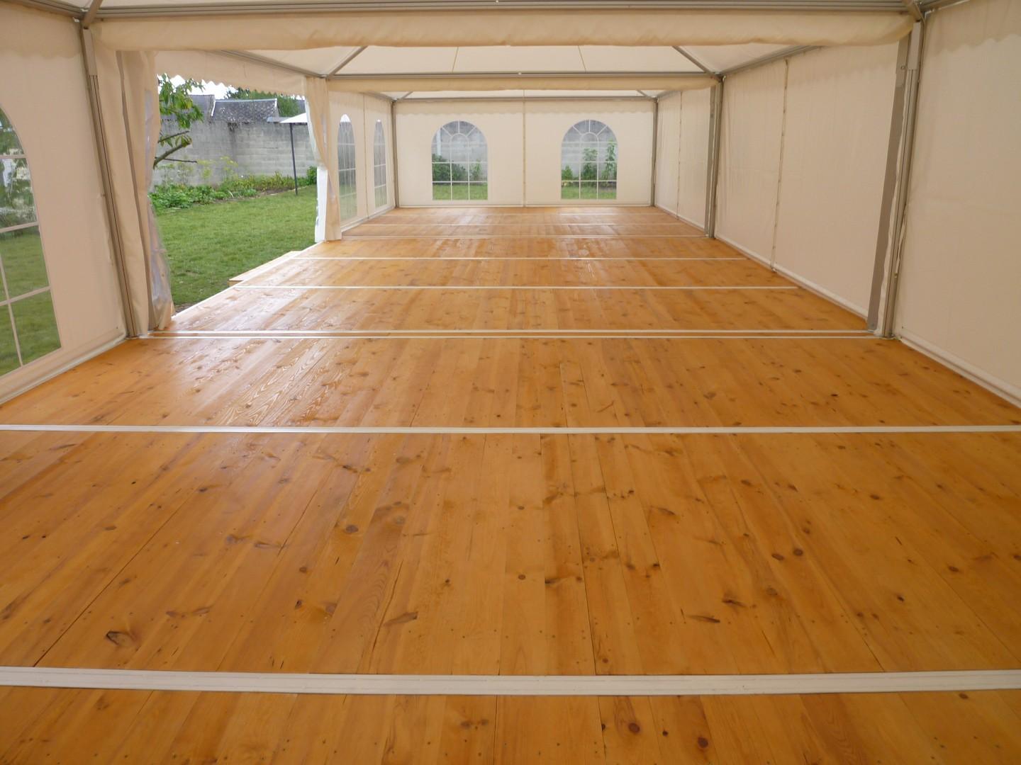 Parquet sous Pagodes de 6m x 6m