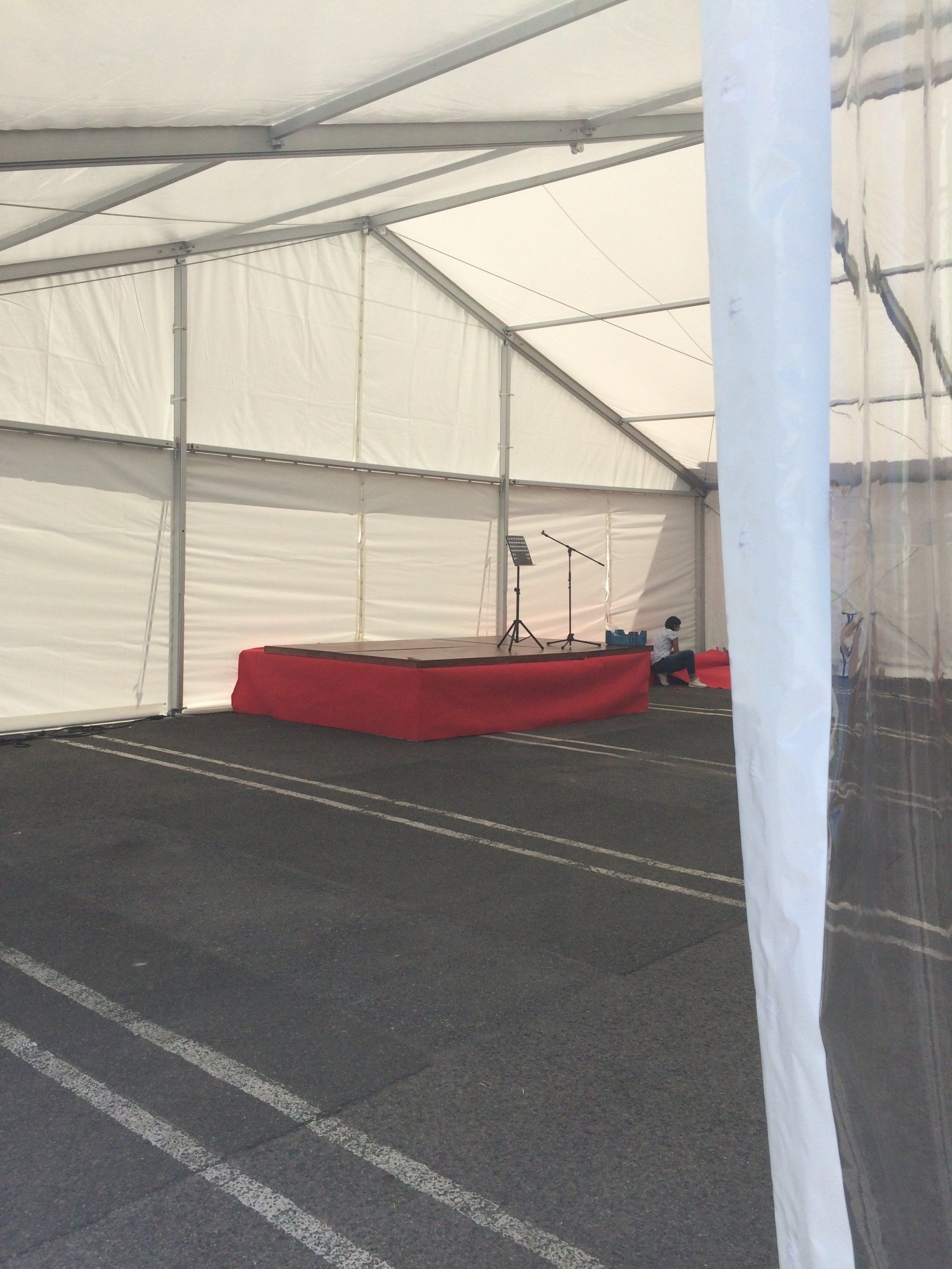 Estrade sous chapiteau