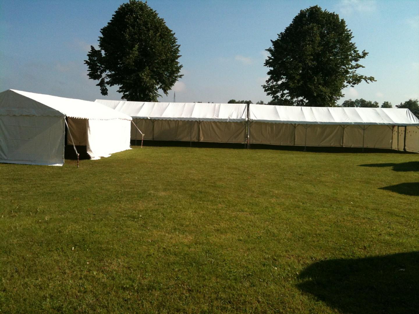 chapiteaux 6m x 12m et 5m x 12m