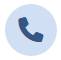 Un icono de teléfono azul en un círculo blanco sobre un fondo blanco.