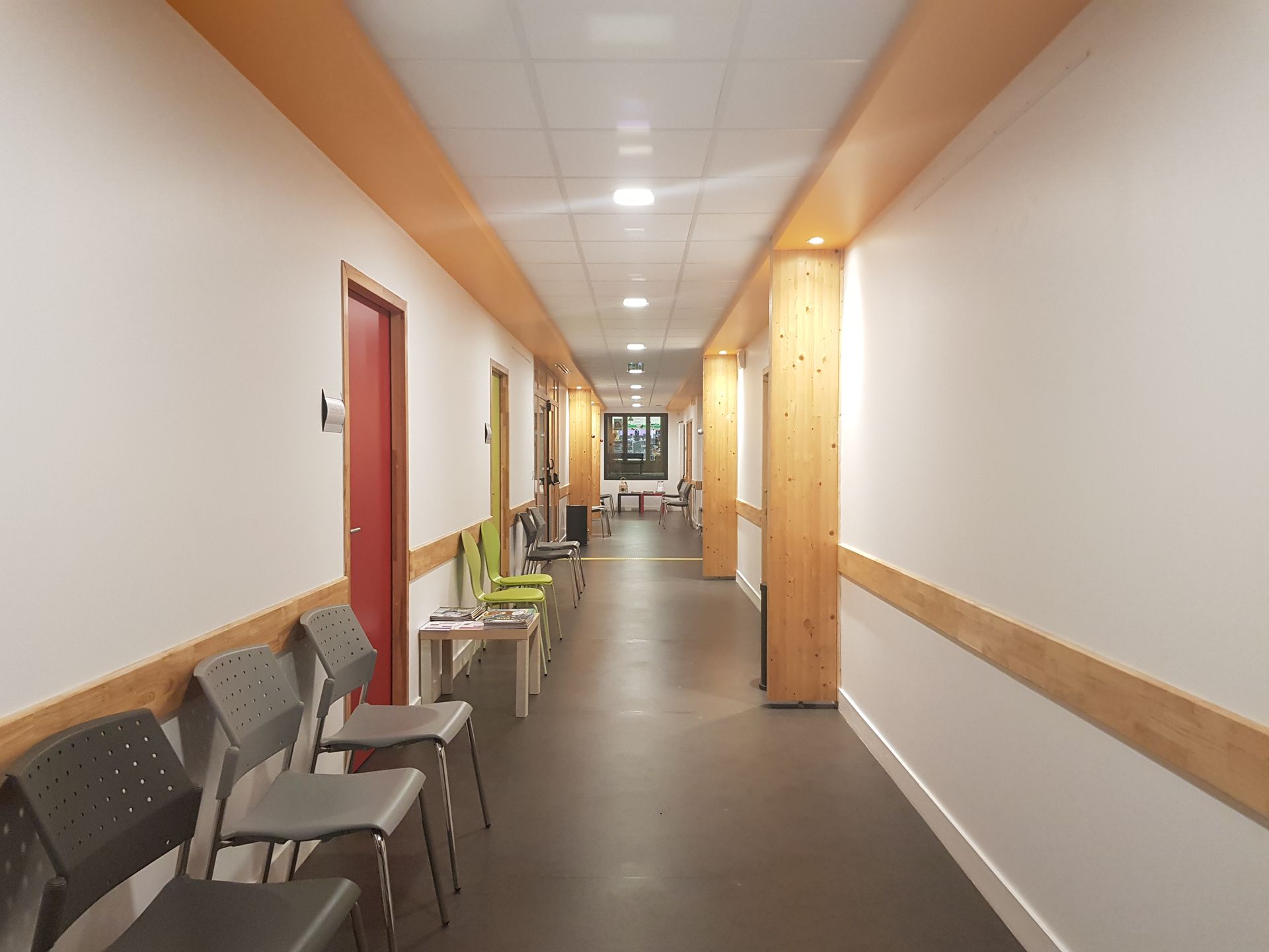 Salle d'attente de la maison médicale