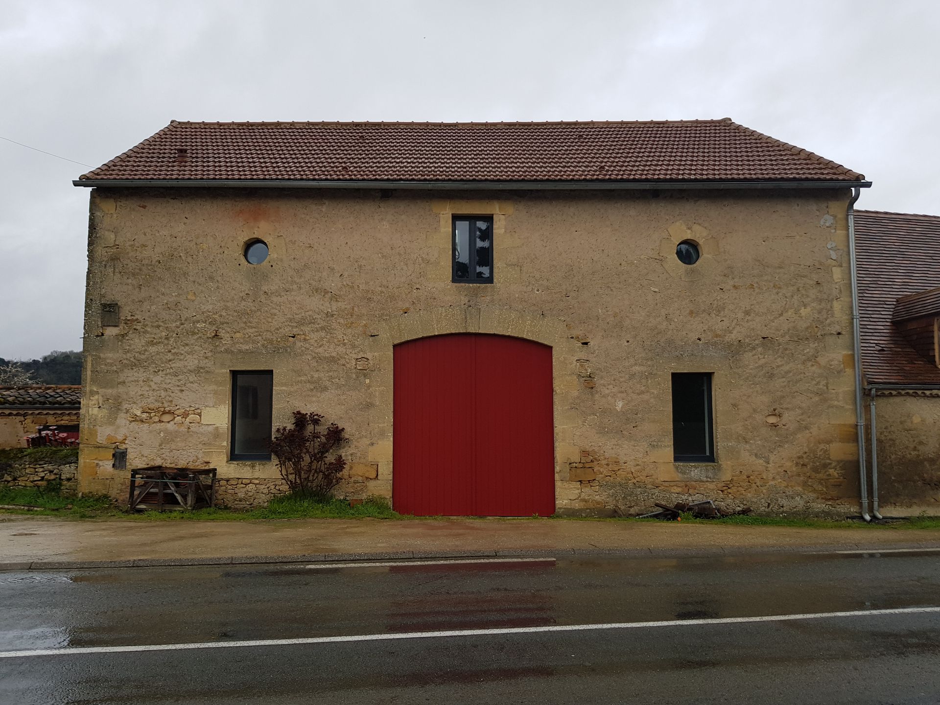 Façade d'une maison rénovée