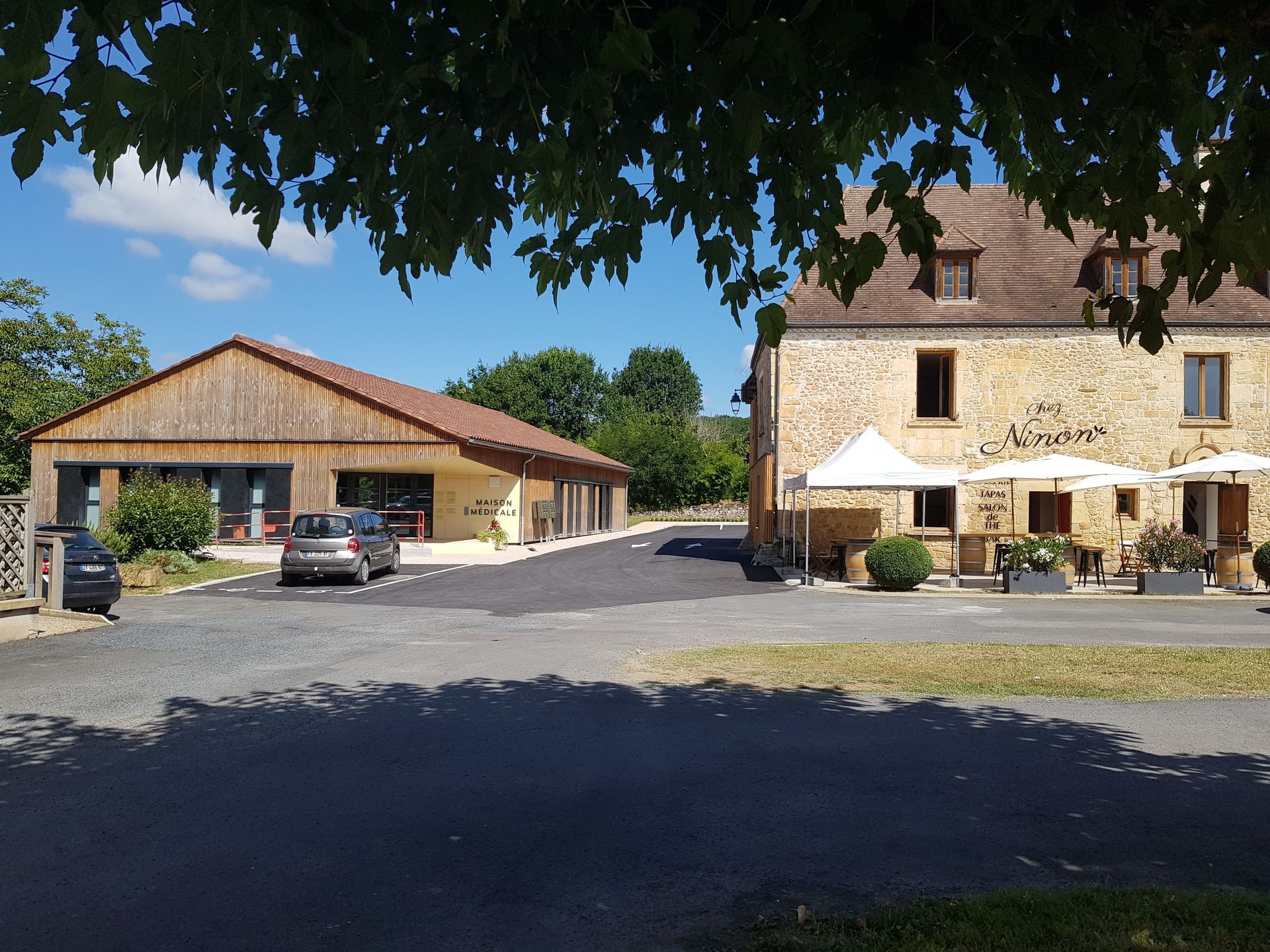 Construction d'un bâtiment annexe