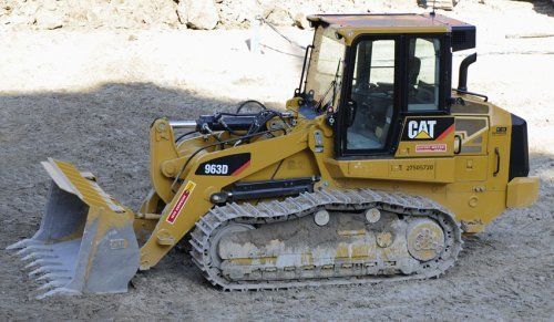Baumaschinen Cat963d - Eberhard Kies + Transport AG in Höri