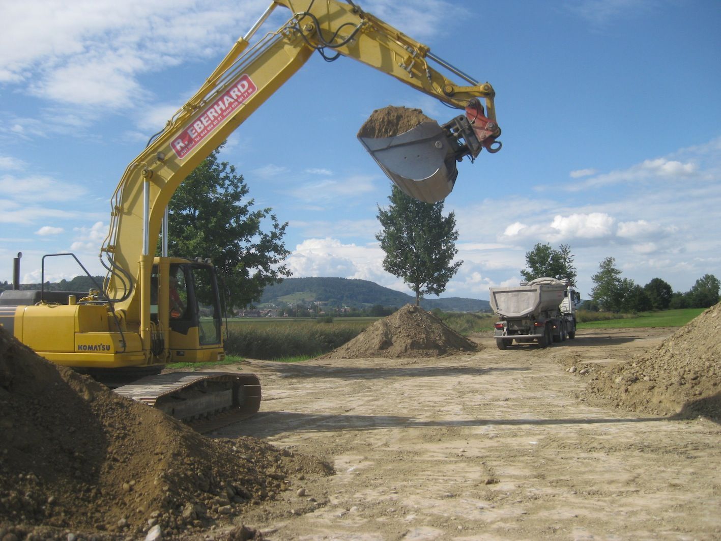 Tiefbau Saumbachwiesen Neeracherried - Eberhard Kies + Transport AG in Höri