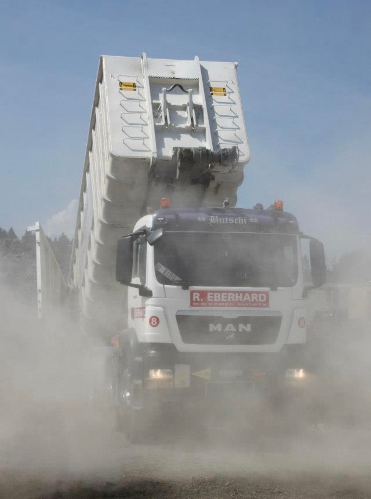 Transport Container Aushub - Eberhard Kies + Transport AG in Höri