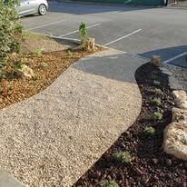 Chemin dans un jardin