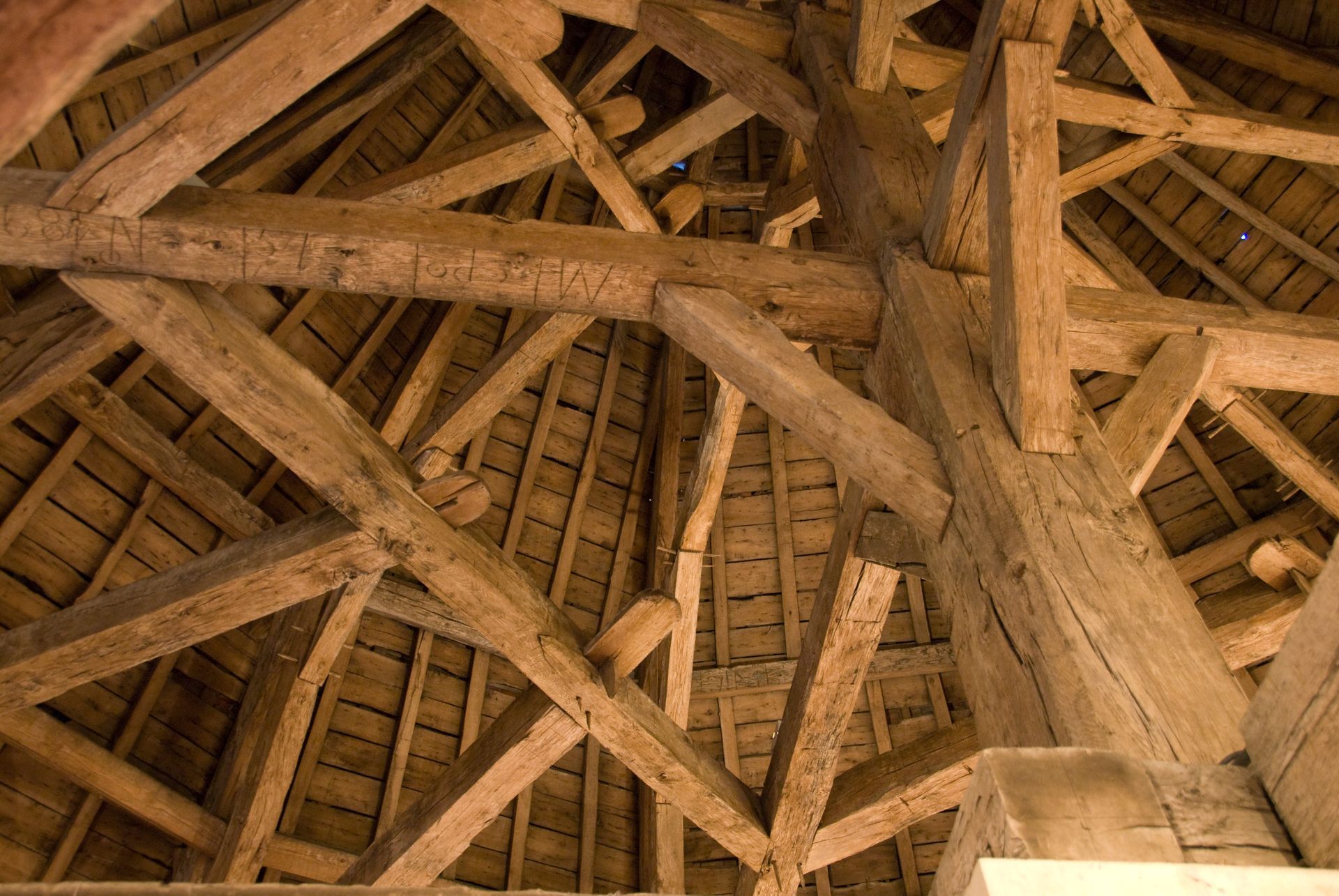 Une charpente ancienne.