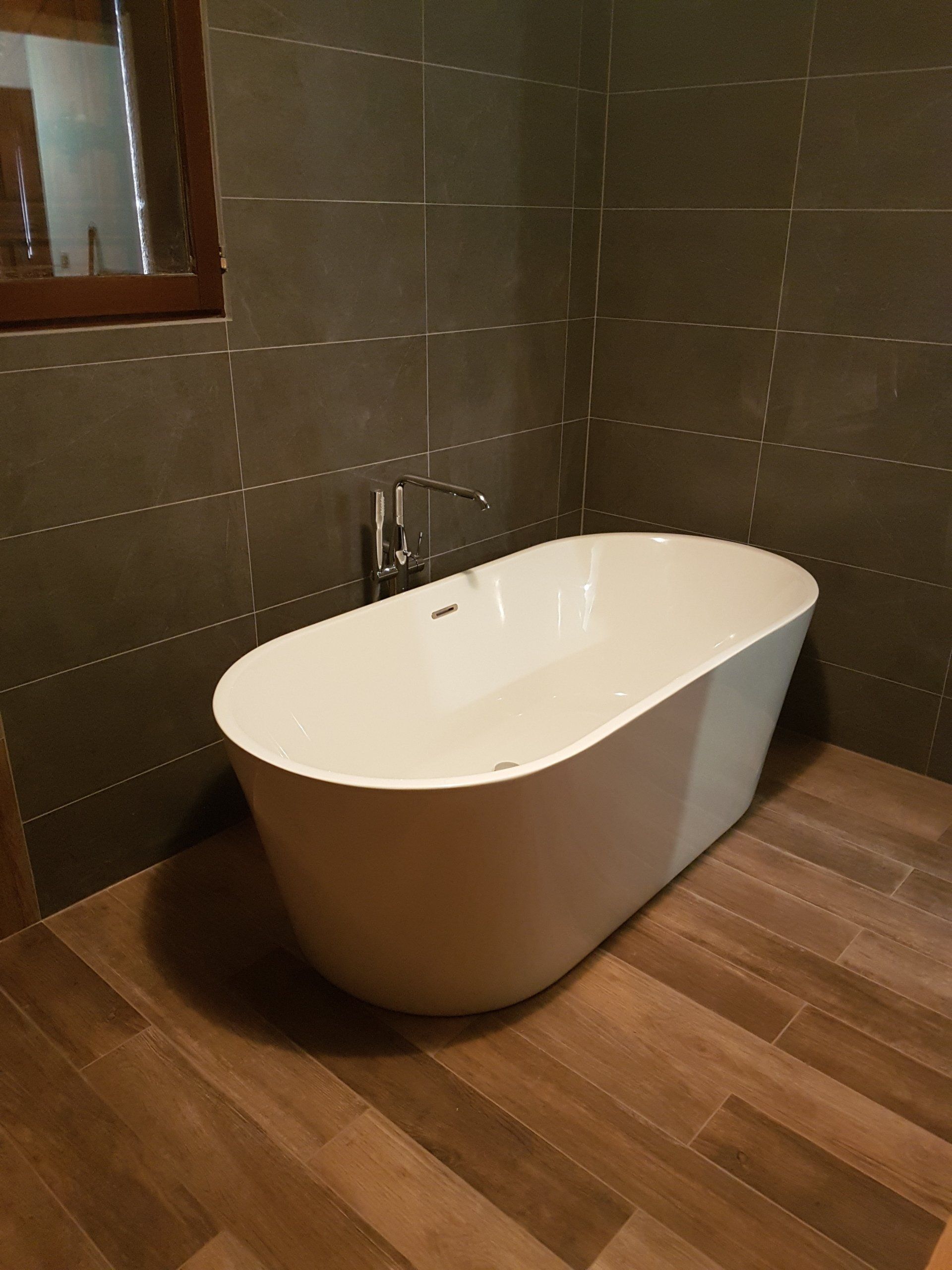 Installation d'une baignoire