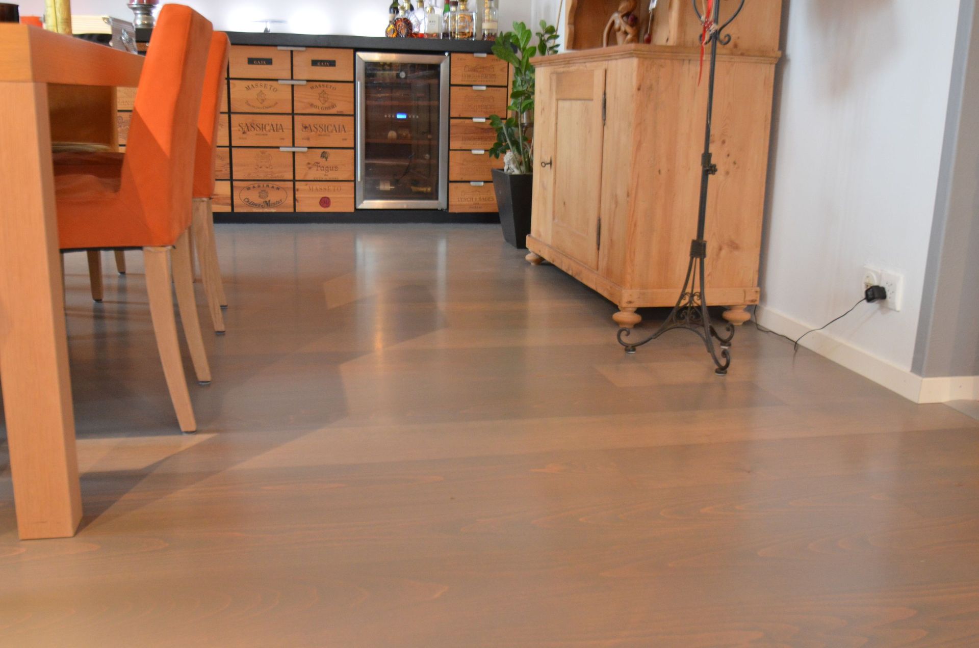 Buche Landhausdiele geschliffen und grau versiegelt