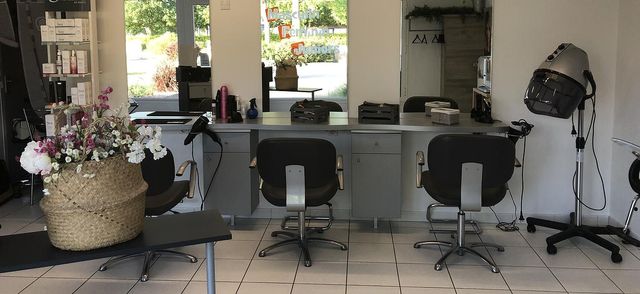 Evelyn Coiffure Votre Salon De Coiffure A Pipriac