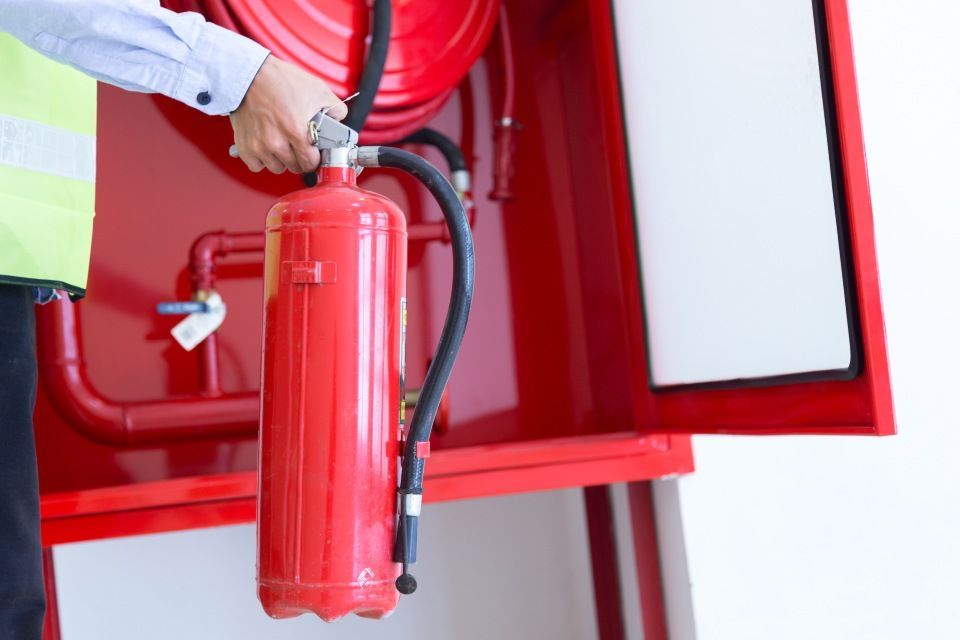Feuerlöscher, Gloria Frank Lühr – Brandschutzservice