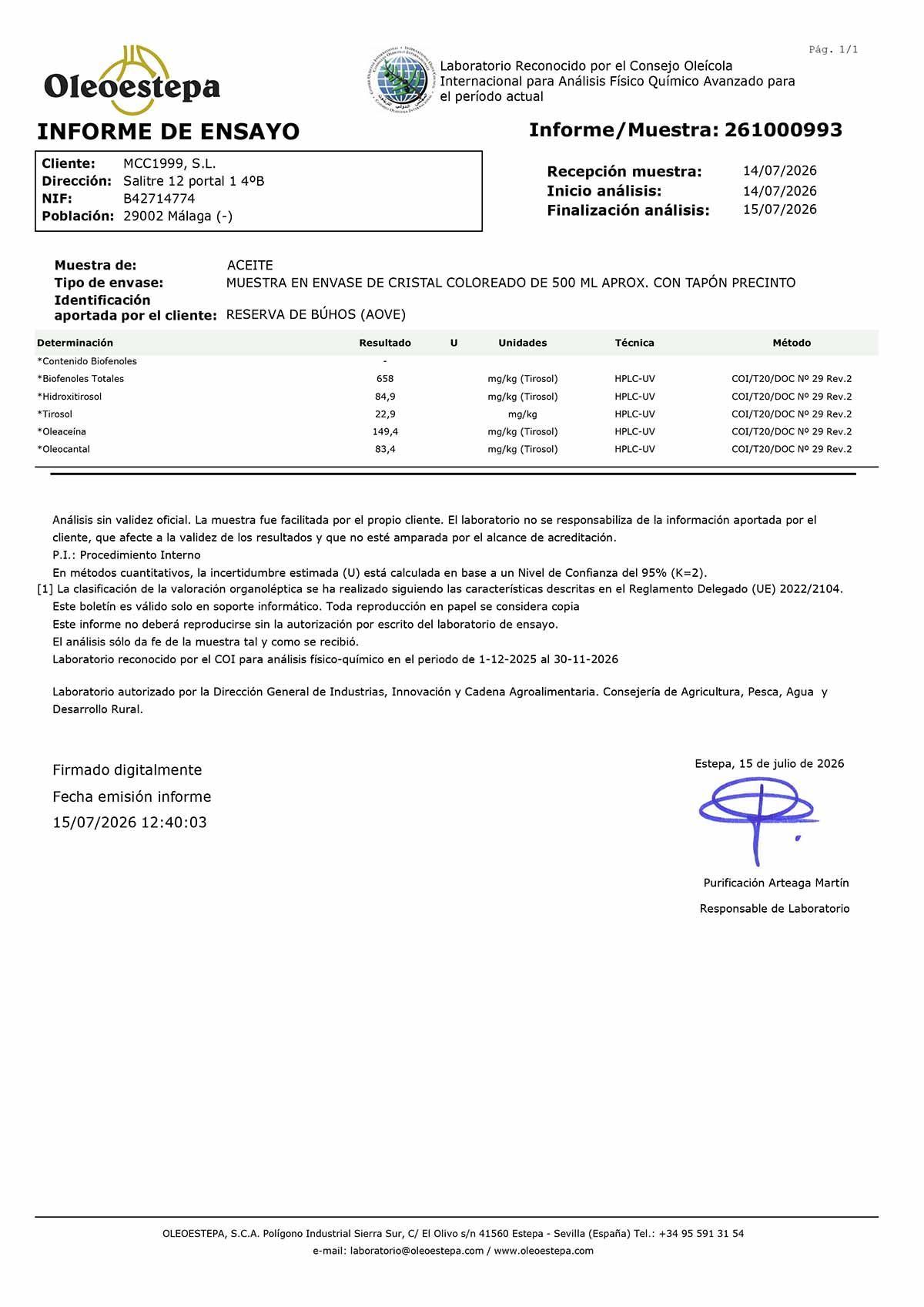 Documento comercial oficial escaneado con logotipo, tabla de cifras, notas de párrafo y sello de firma azul.