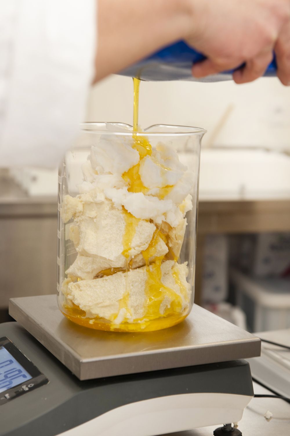 Élaboration d'un parfum naturel Bio - Nathalie Coevoet