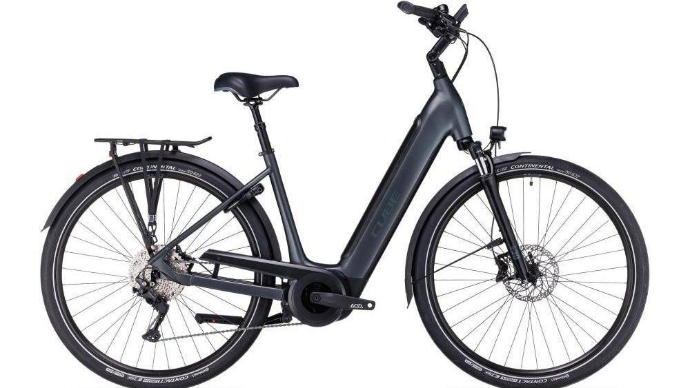 Modèle VAE Cube Suprême Sport Hybrid Pro 625